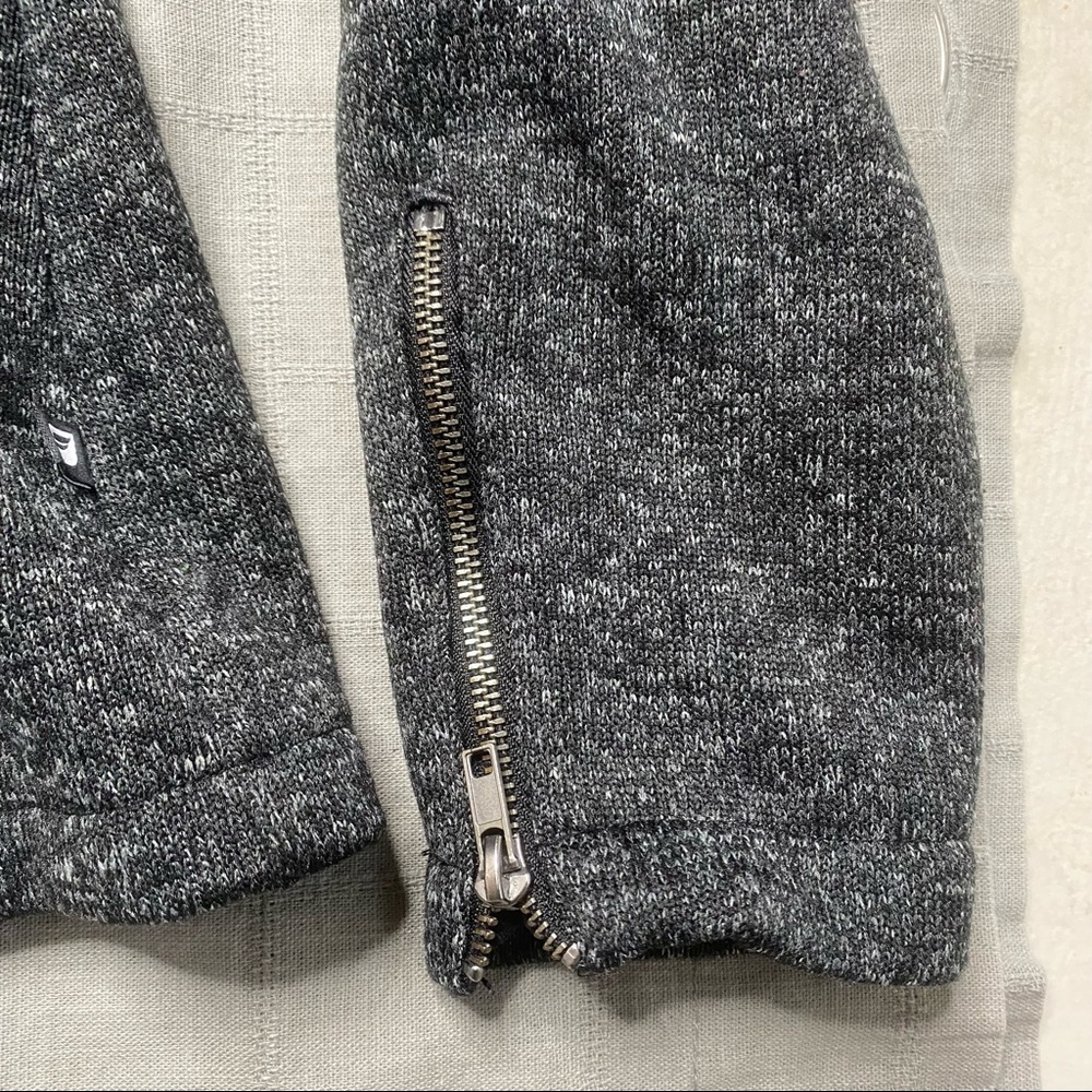 Fabletics Calypso Athletic Jacket Mid Weight - image 7